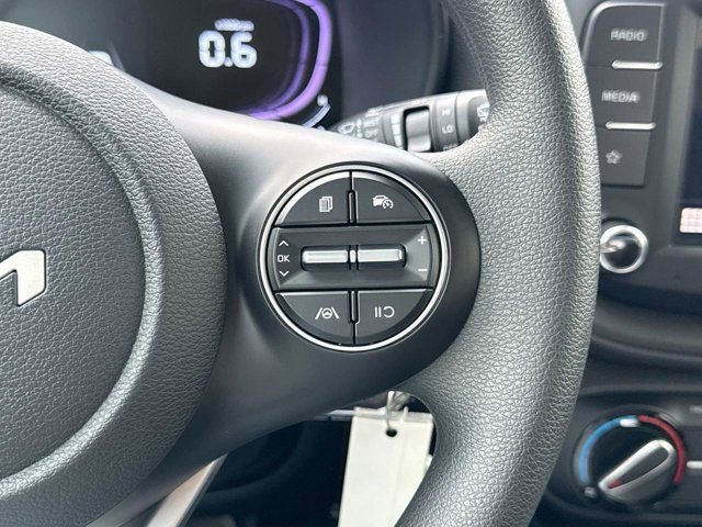Used 2025 Kia Soul LX w/ LX Technology Package image 23