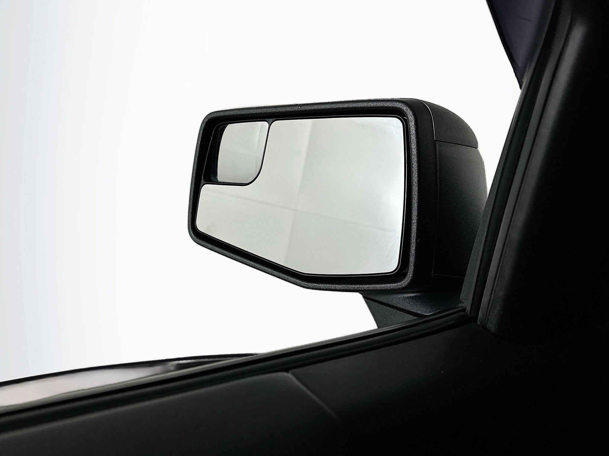 Used 2023 GMC Sierra 1500 Elevation image 16