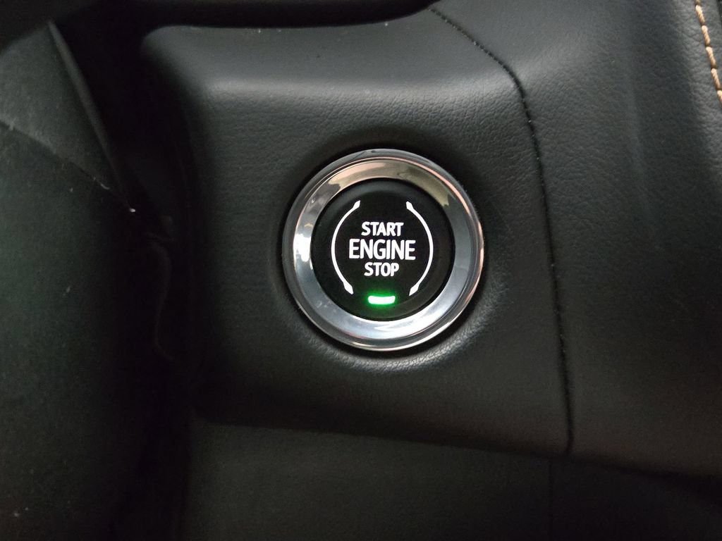 Certified 2023 GMC Yukon XL AT4 AWD/4WD image 23