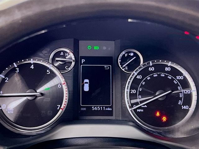 Used 2023 Lexus GX 460 Premium w/ Premium Package AWD/4WD image 13