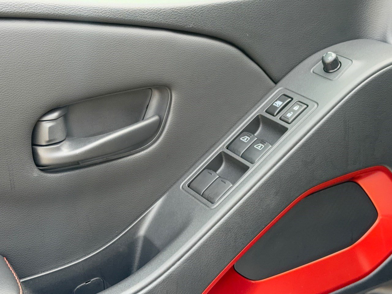 New 2027 Nissan Frontier PRO-4X AWD/4WD image 15
