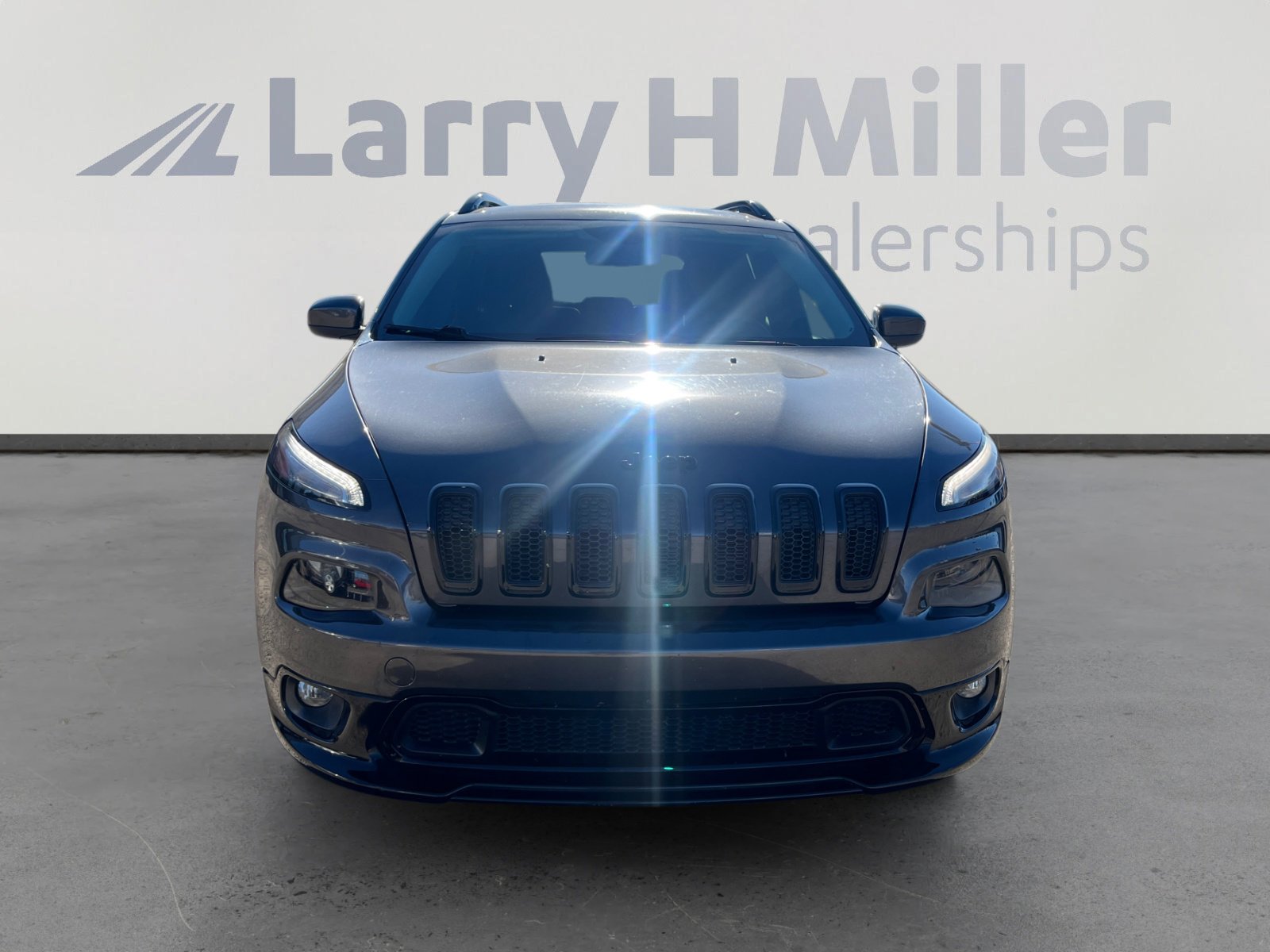 Used 2018 Jeep Cherokee Latitude image 8