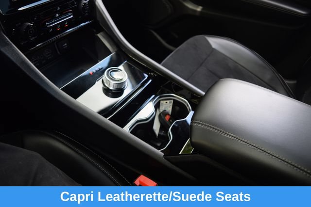 Used 2023 Jeep Grand Cherokee L Laredo AWD/4WD image 13