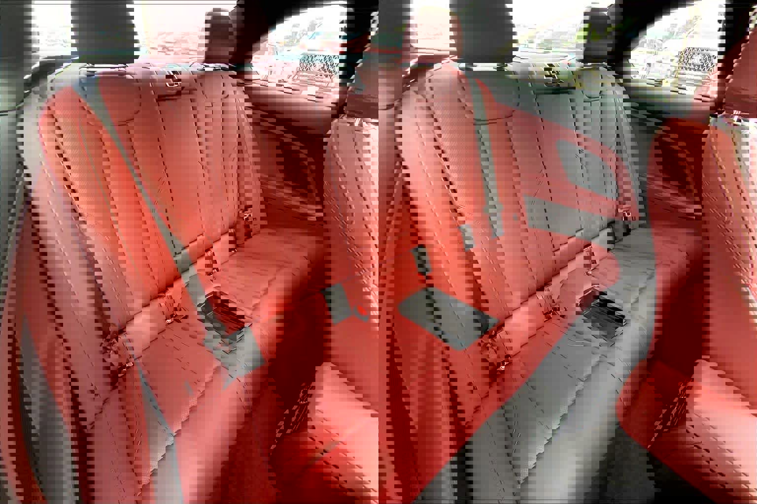 Used 2025 BMW M240i Coupe image 17