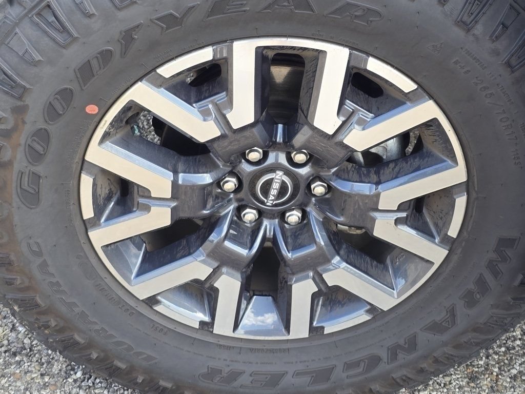 Used 2024 Nissan Frontier SL w/ Technology Package AWD/4WD image 37