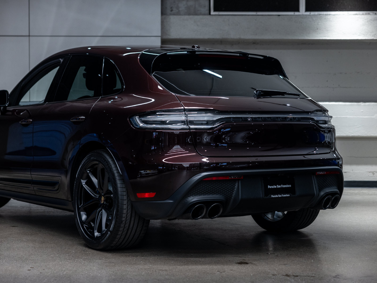 Certified 2024 Porsche Macan GTS AWD/4WD image 25