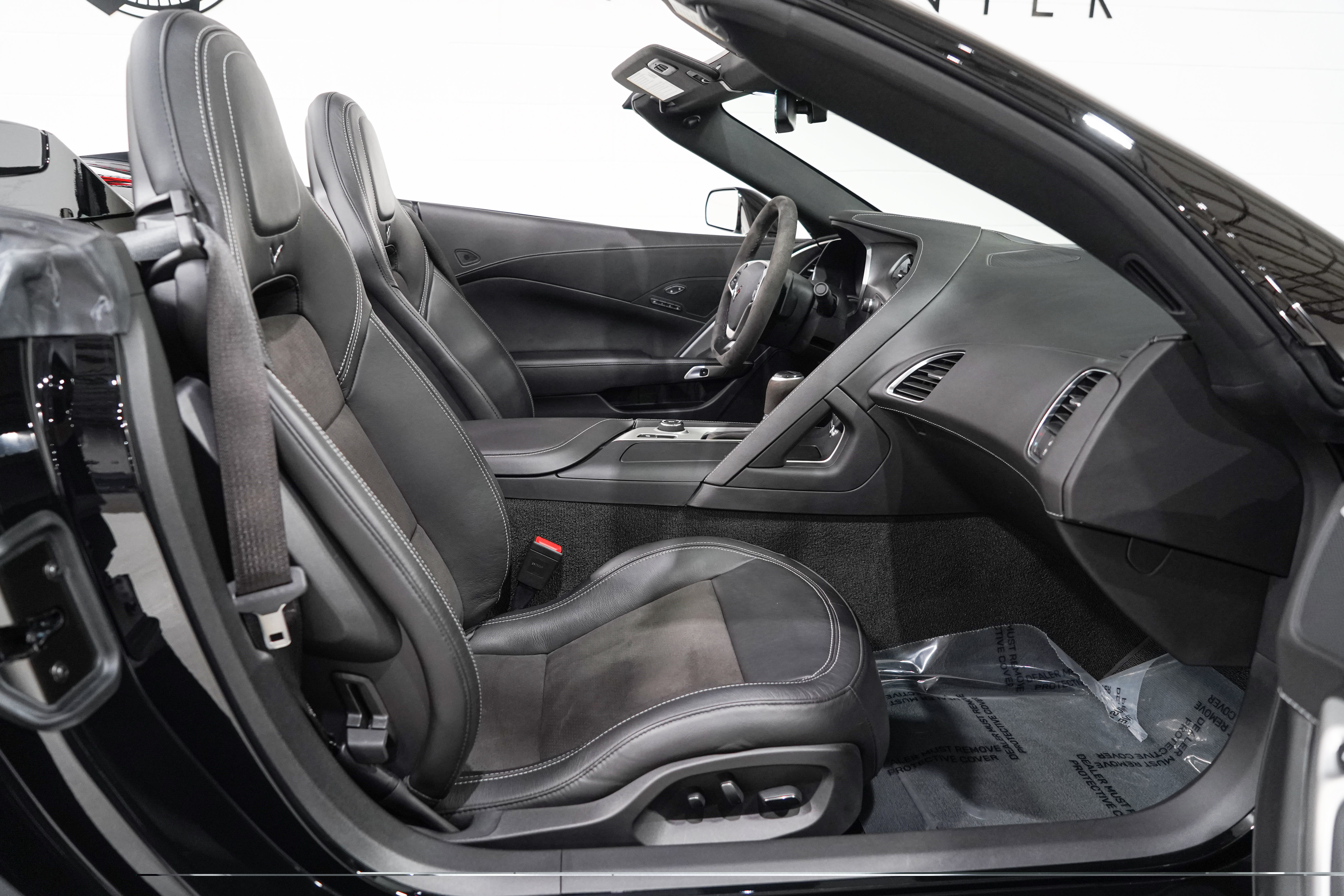 Used 2019 Chevrolet Corvette Grand Sport RWD image 15