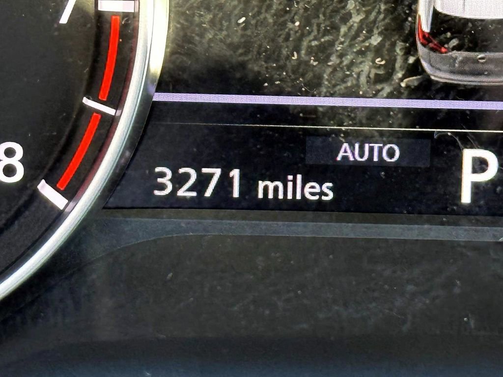 Certified 2025 Nissan Rogue SV image 27