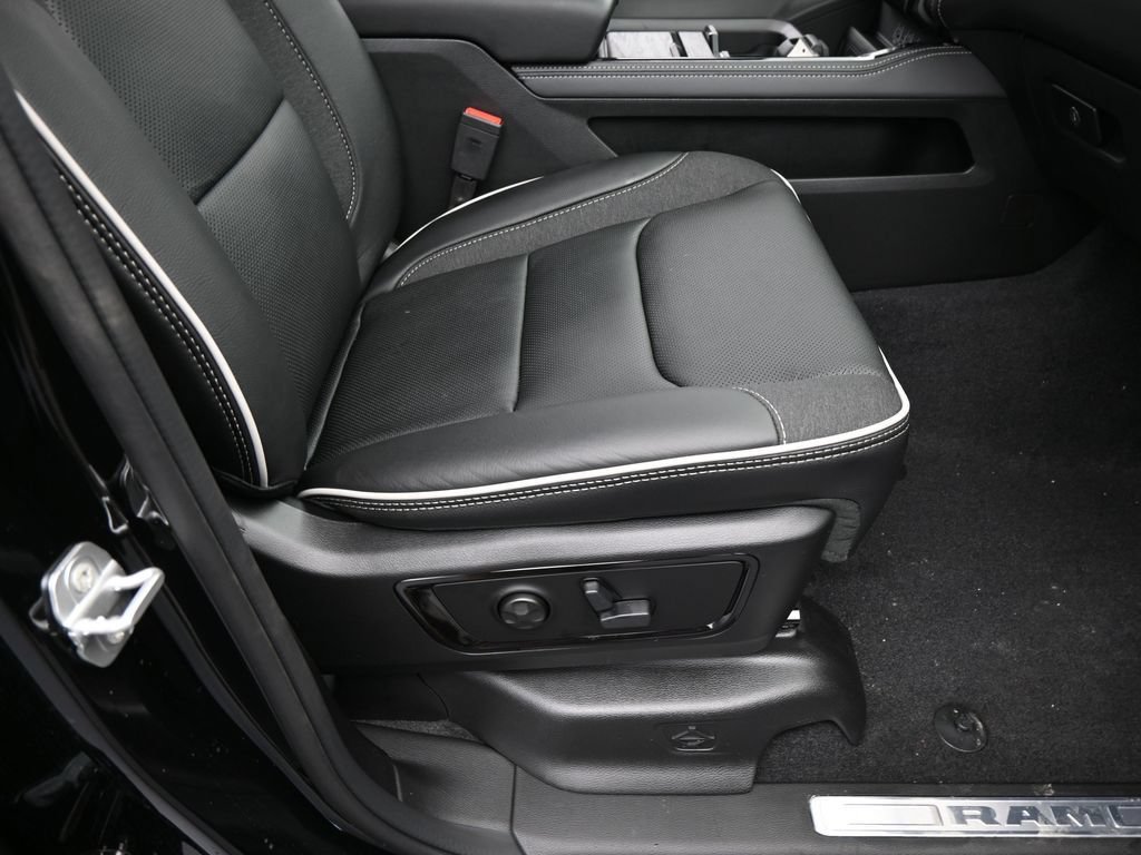 New 2026 RAM 1500 Limited w/ Night Edition AWD/4WD image 39