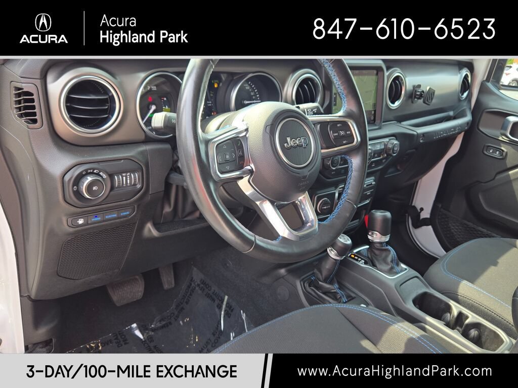 Used 2022 Jeep Wrangler Unlimited Rubicon 4xe w/ Cold Weather Group AWD/4WD image 29