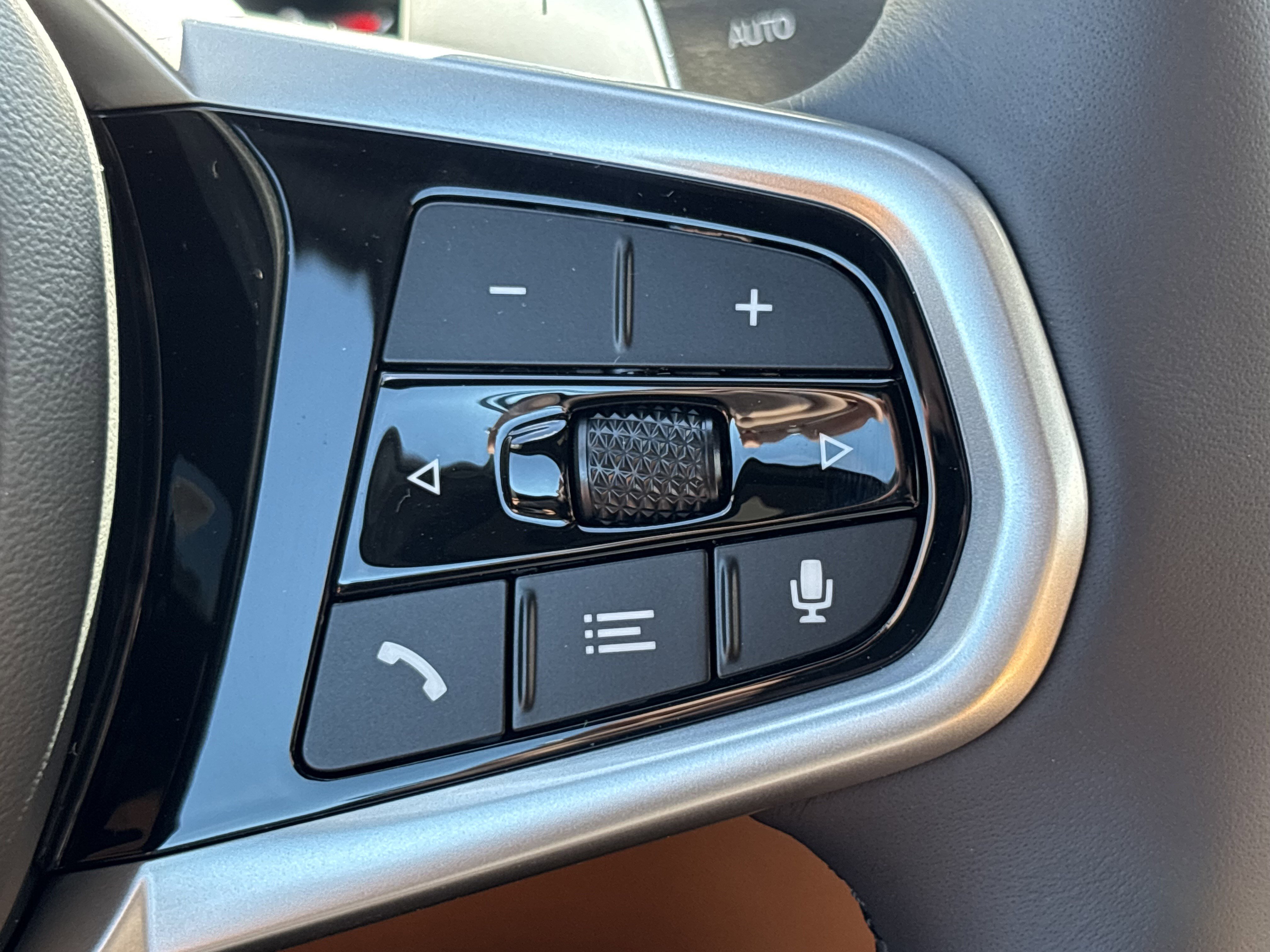 Used 2026 BMW 430i Coupe w/ M Sport Package image 22