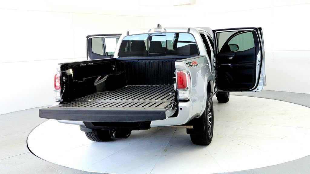 Certified 2023 Toyota Tacoma TRD Sport w/ Technology Package AWD/4WD image 11