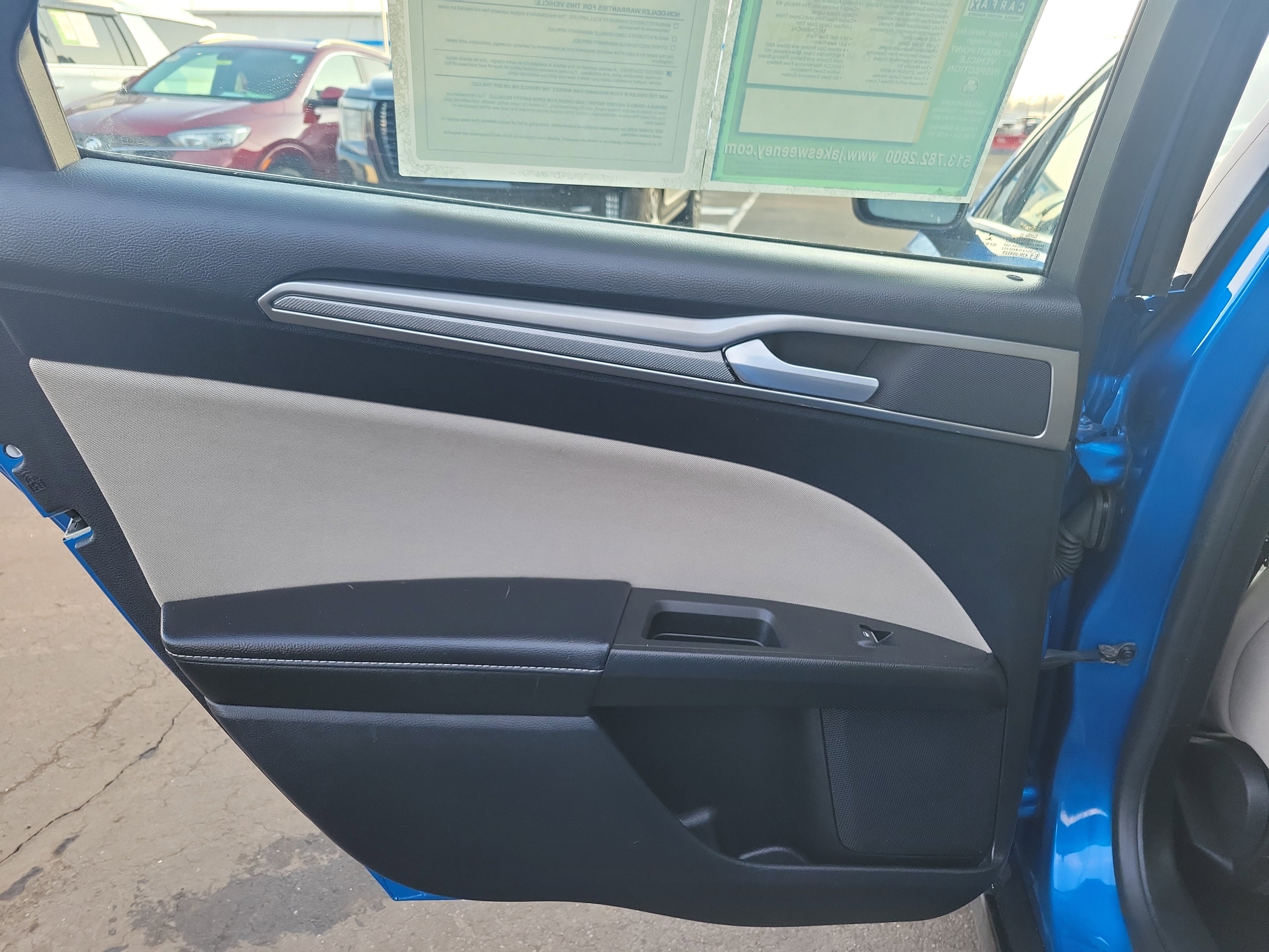 Used 2020 Ford Fusion S image 12