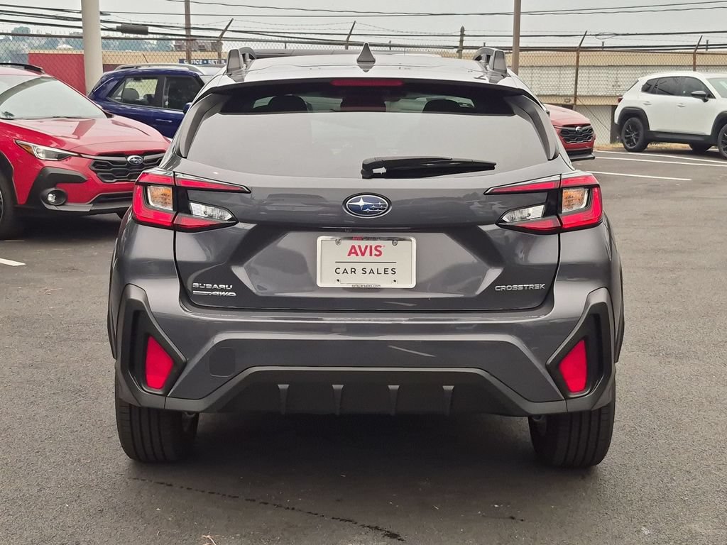 Used 2025 Subaru Crosstrek 2.5i Premium AWD/4WD image 7