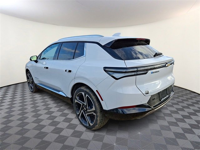 New 2026 Chevrolet Equinox EV LT image 3