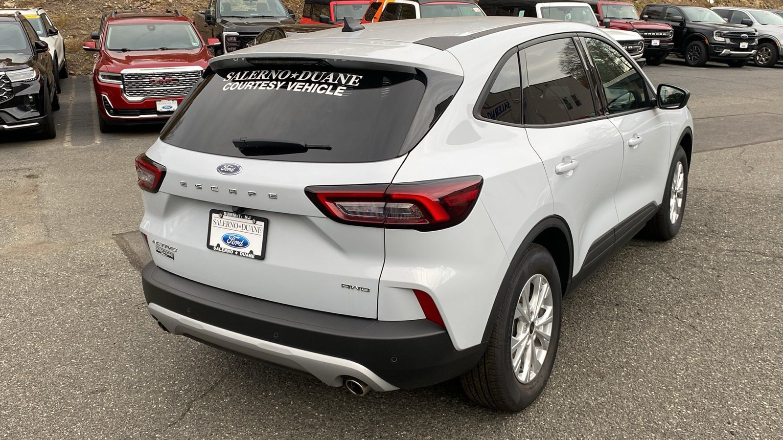 Used 2025 Ford Escape Active w/ Tech Pack #1 AWD/4WD image 26