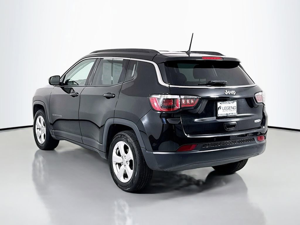 Used 2017 Jeep Compass Latitude FWD image 8
