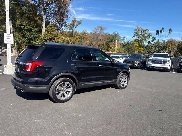 Used 2018 Ford Explorer Limited AWD/4WD image 9
