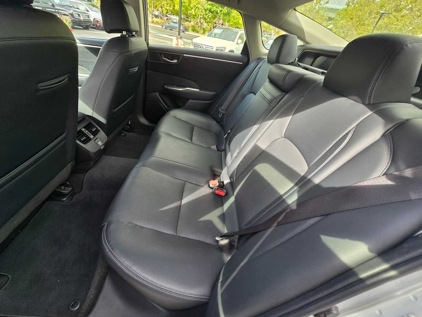 Used 2021 Honda Clarity Touring image 17