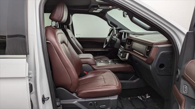 Used 2023 Ford Expedition Limited image 22