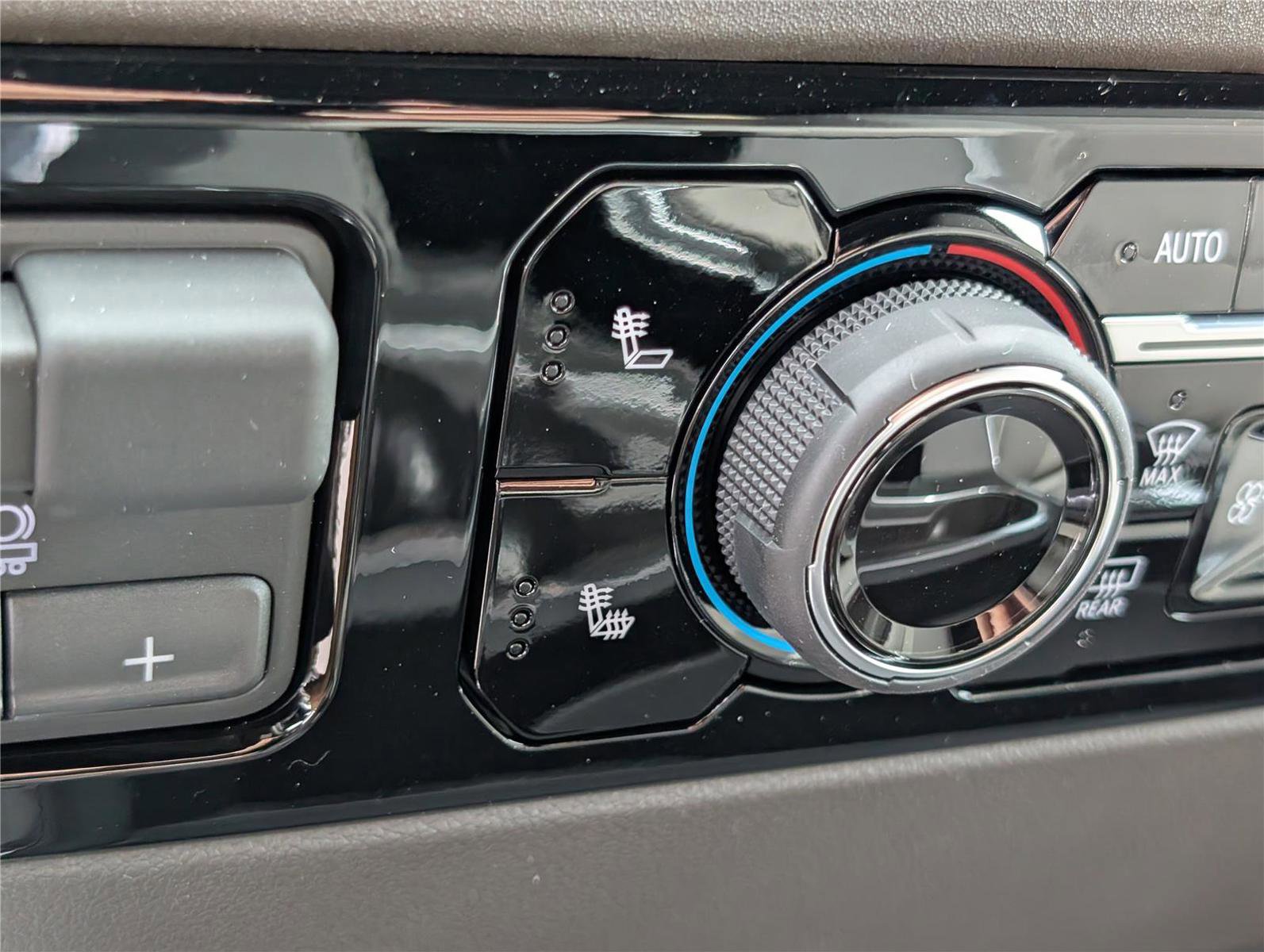 New 2026 Chevrolet Silverado 2500 LT w/ All Star Edition image 23