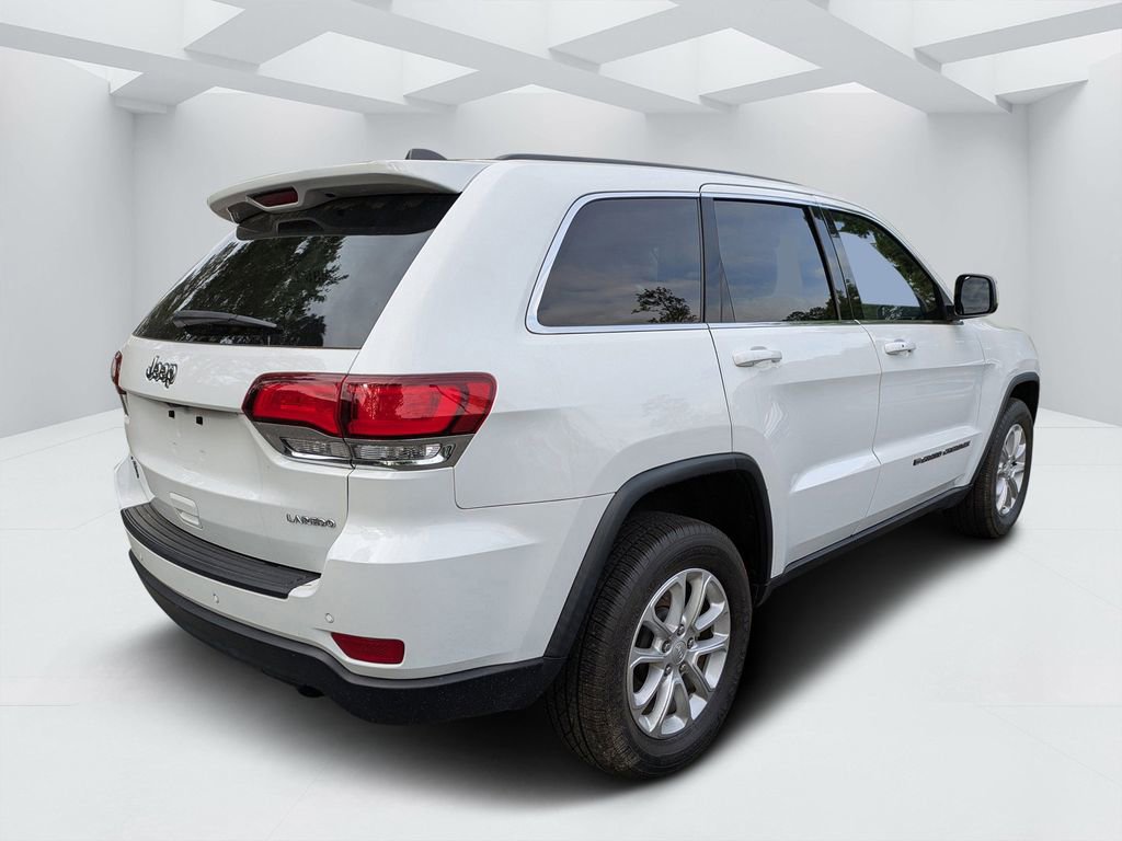 Used 2022 Jeep Grand Cherokee Laredo E image 3