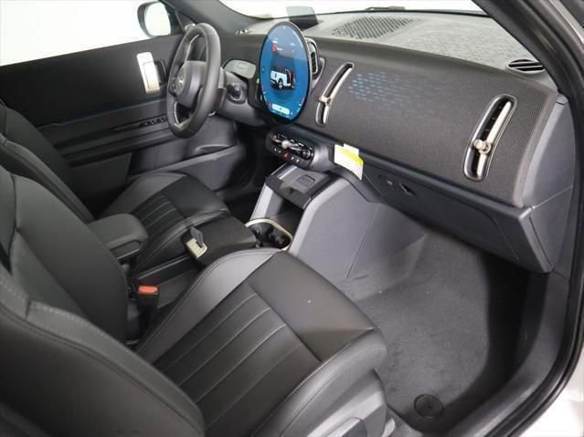 New 2026 MINI Cooper Countryman SE image 18