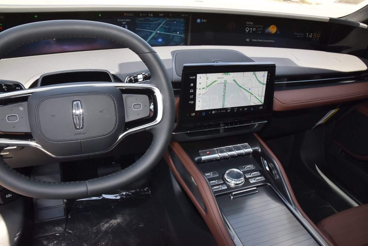 New 2026 Lincoln Nautilus Reserve w/ Jet Appearance Package AWD/4WD image 32