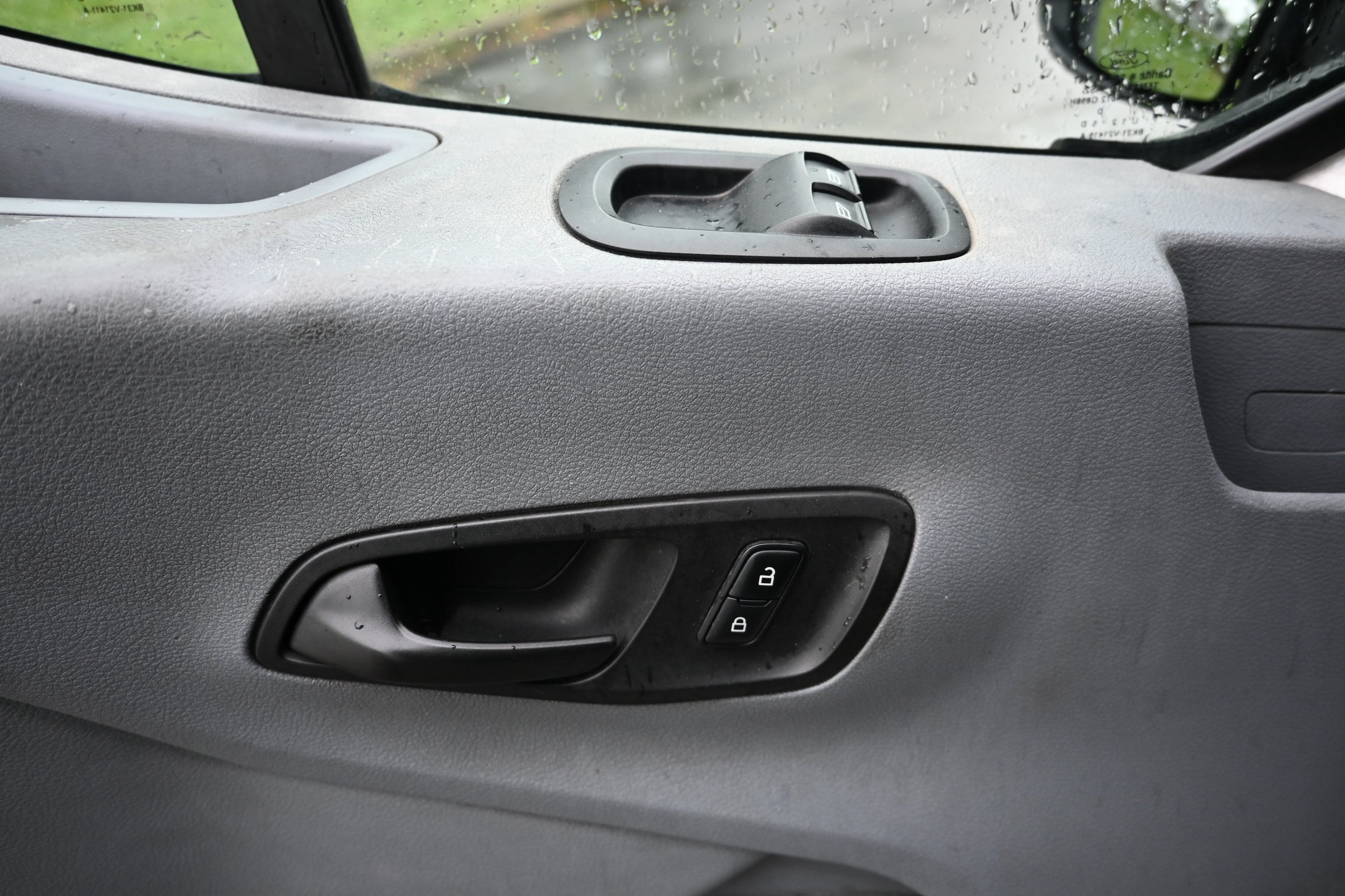 Used 2015 Ford Transit 150 148 Medium Roof RWD image 13