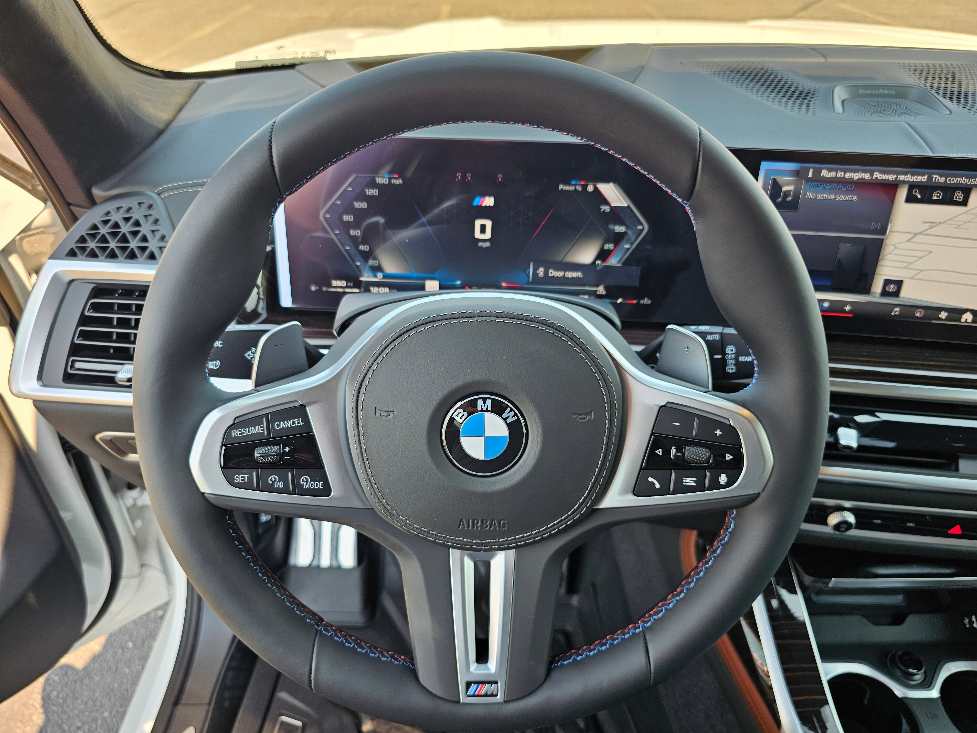 New 2026 BMW X7 M60i image 17