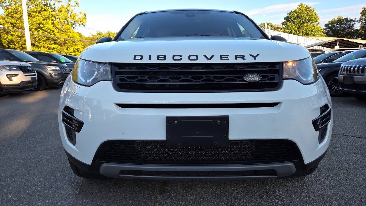 Used 2017 Land Rover Discovery Sport SE AWD/4WD image 5