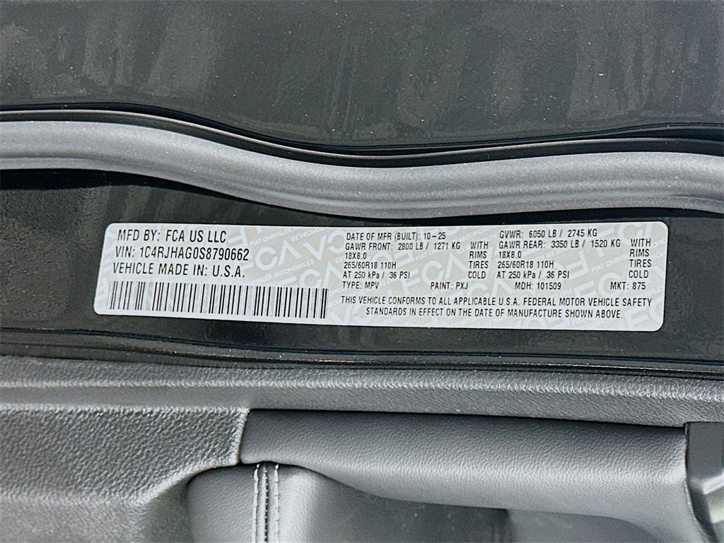 New 2025 Jeep Grand Cherokee Laredo X image 19