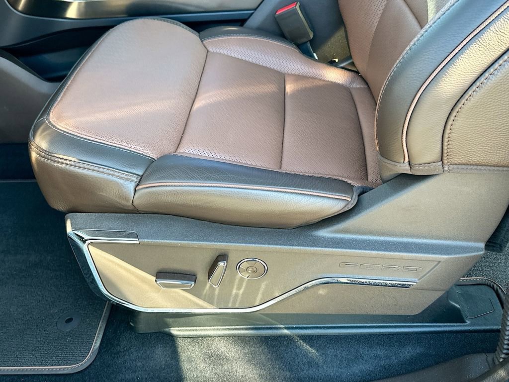 Certified 2025 Ford F150 King Ranch image 9