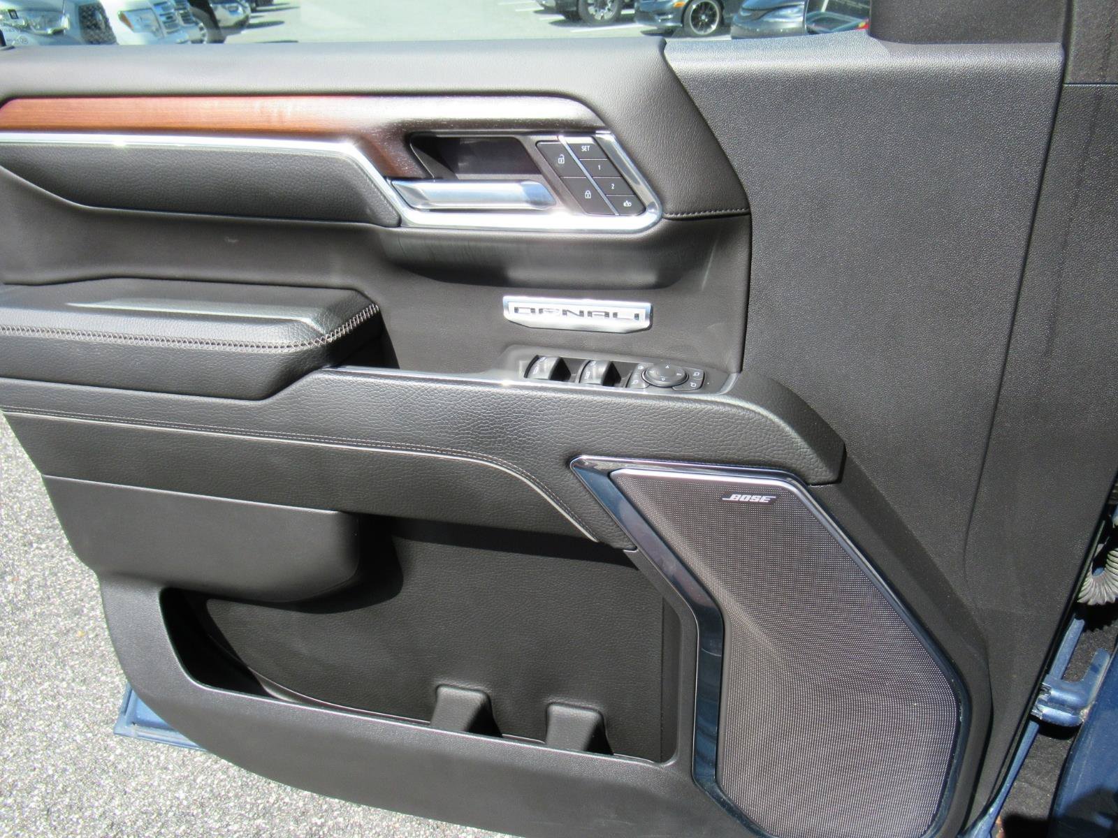 Used 2024 GMC Sierra 1500 Denali w/ Denali Reserve Package RWD image 23