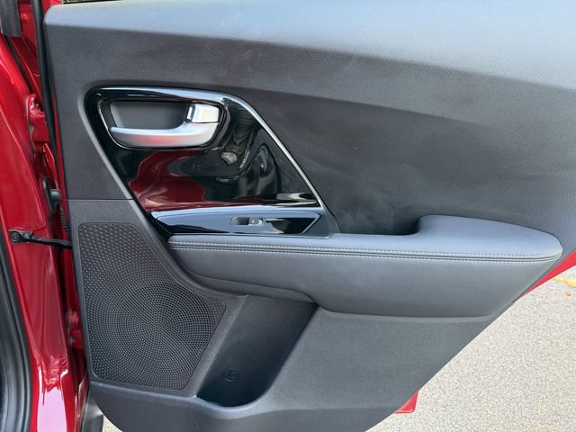 Certified 2022 Kia Niro EX Premium FWD image 28