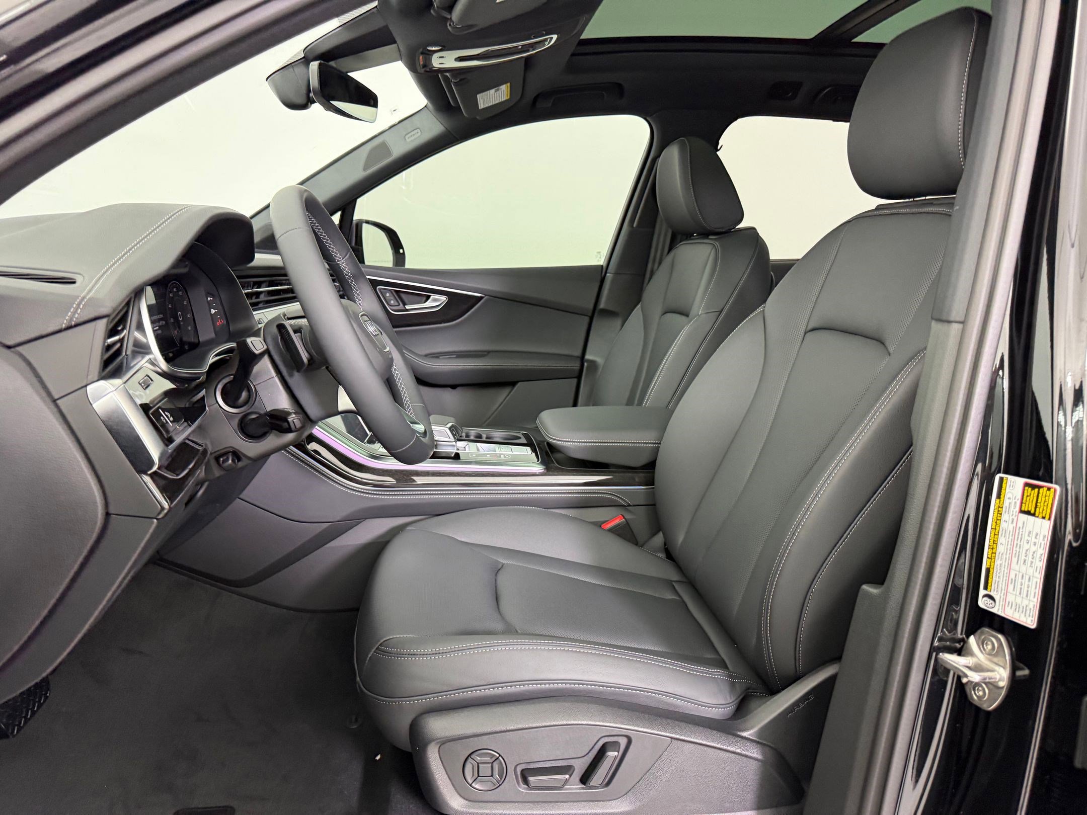 New 2026 Audi Q7 3.0T Premium Plus AWD/4WD image 5