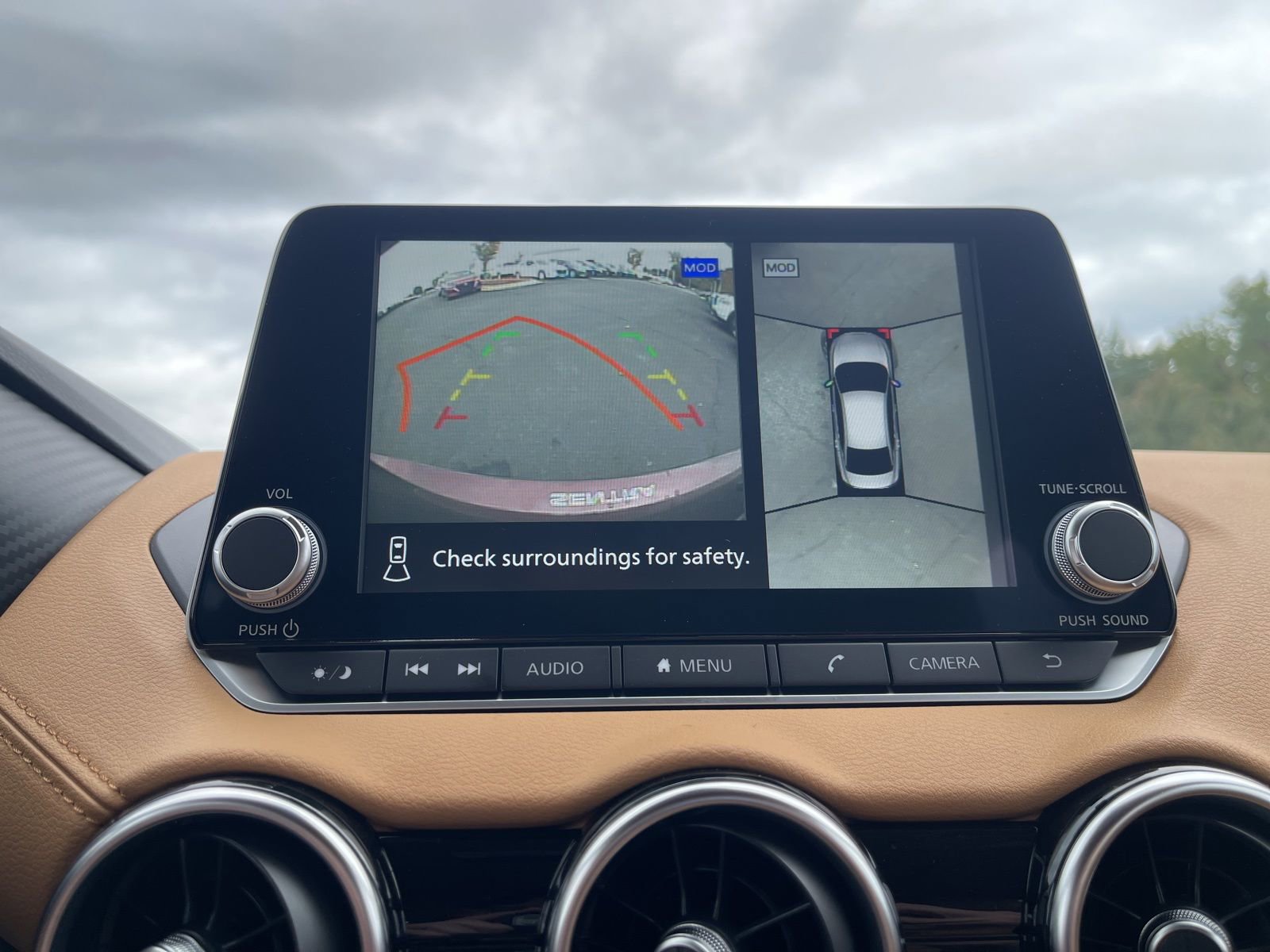 New 2025 Nissan Sentra SV w/ SV Premium Package image 22