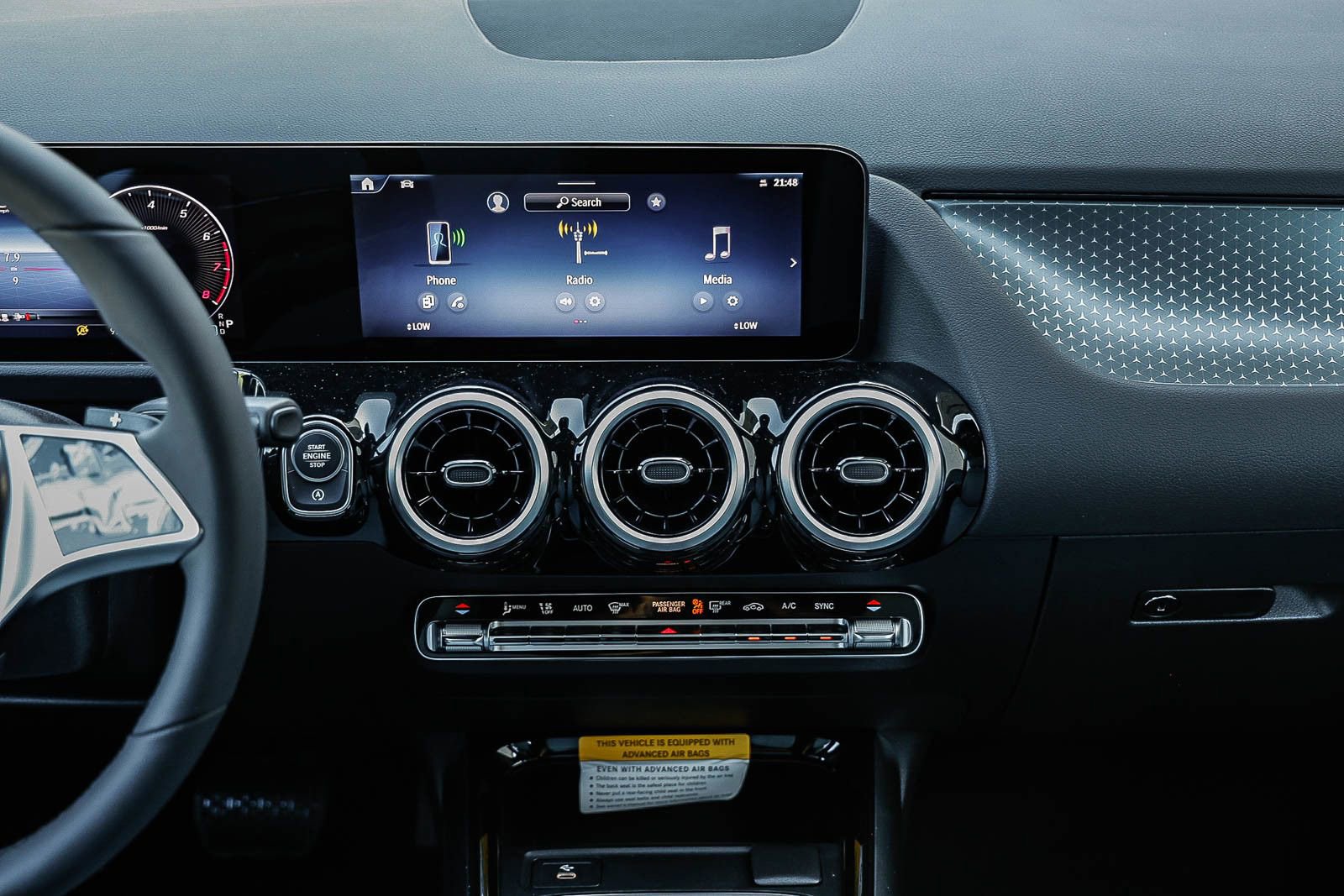 New 2026 Mercedes-Benz GLA 250 4MATIC image 11