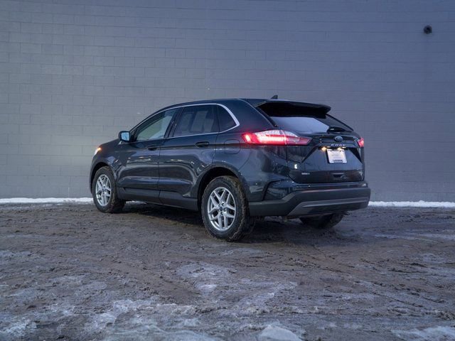 Used 2022 Ford Edge SEL image 3
