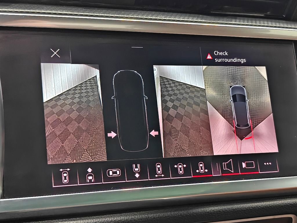 Used 2022 Audi Q3 2.0T Premium Plus w/ Premium Plus Package image 45