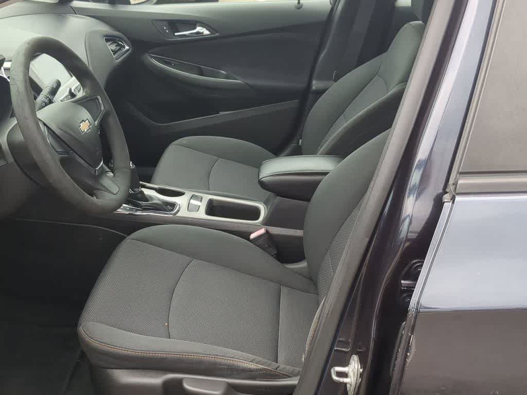 Used 2016 Chevrolet Cruze LS FWD image 15