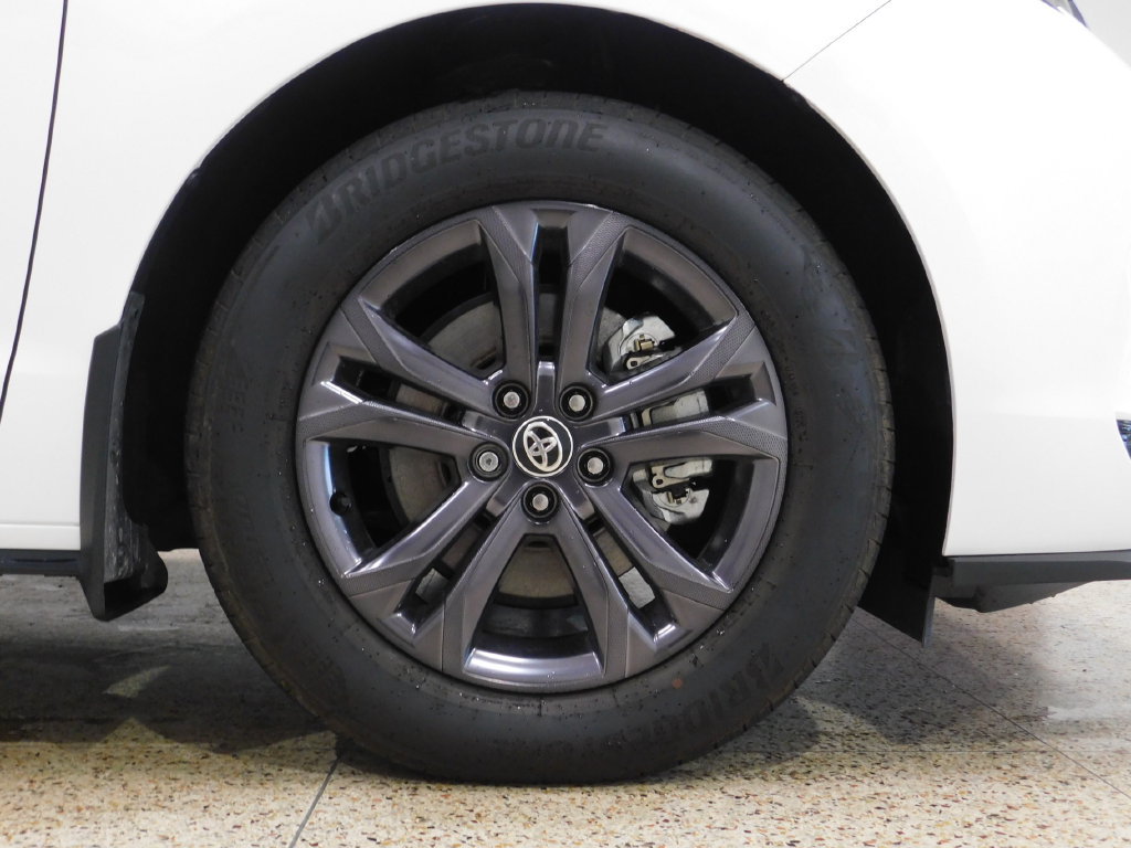 Used 2026 Toyota Sienna XSE AWD/4WD image 70