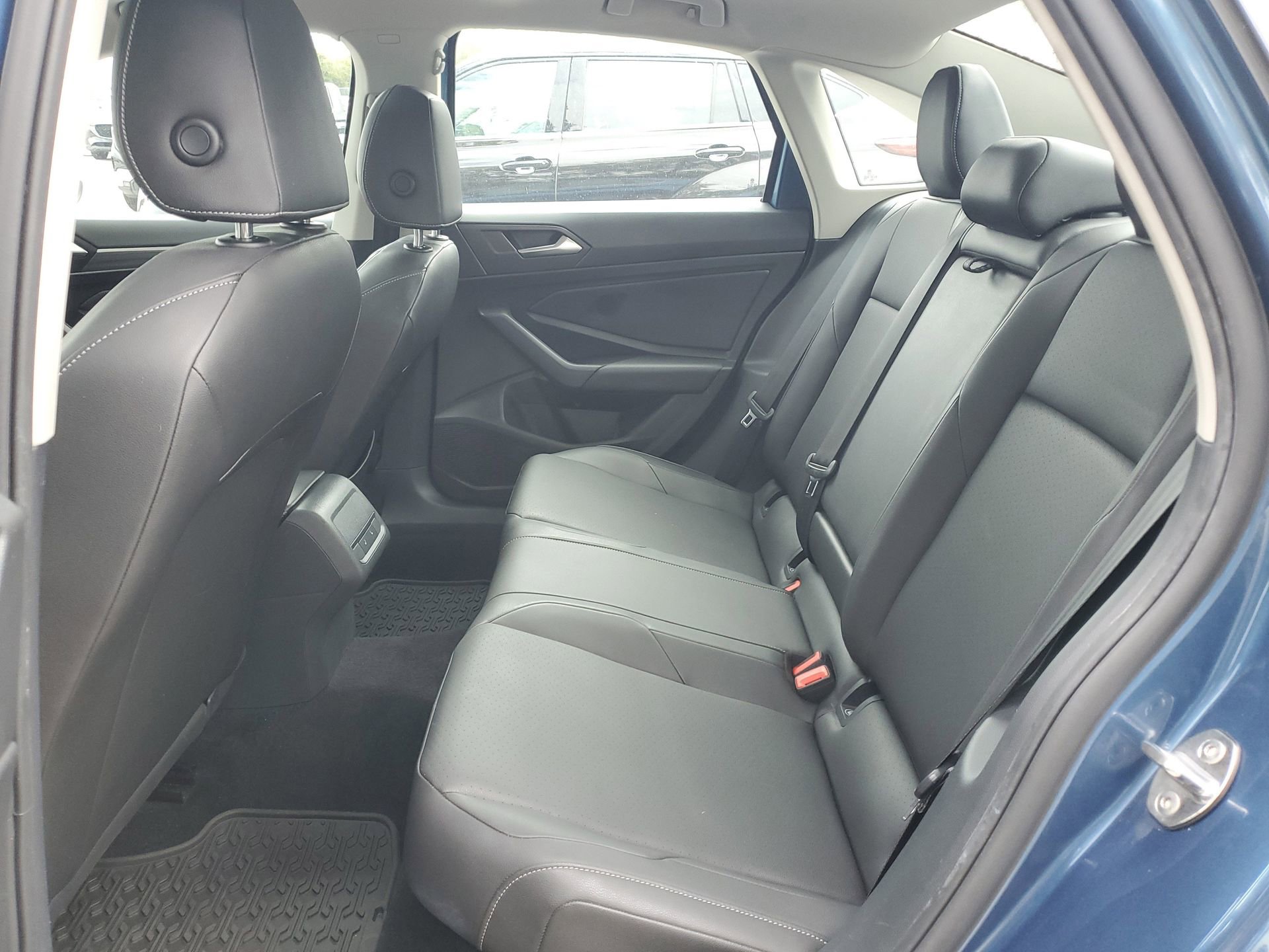 Used 2020 Volkswagen Jetta SEL image 8