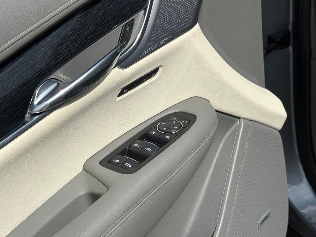 Certified 2024 Cadillac XT6 Premium Luxury w/ Technology Package FWD image 27