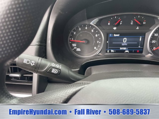 Used 2024 GMC Terrain SLE FWD image 31