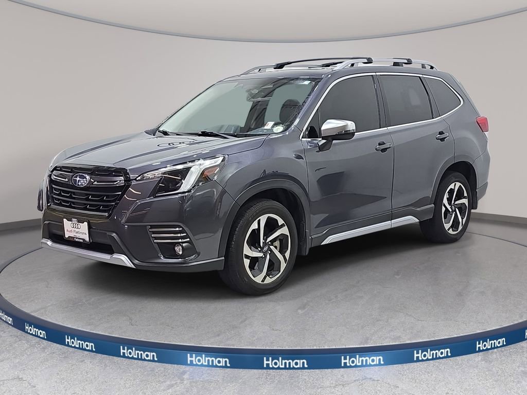Used 2023 Subaru Forester Touring image 1