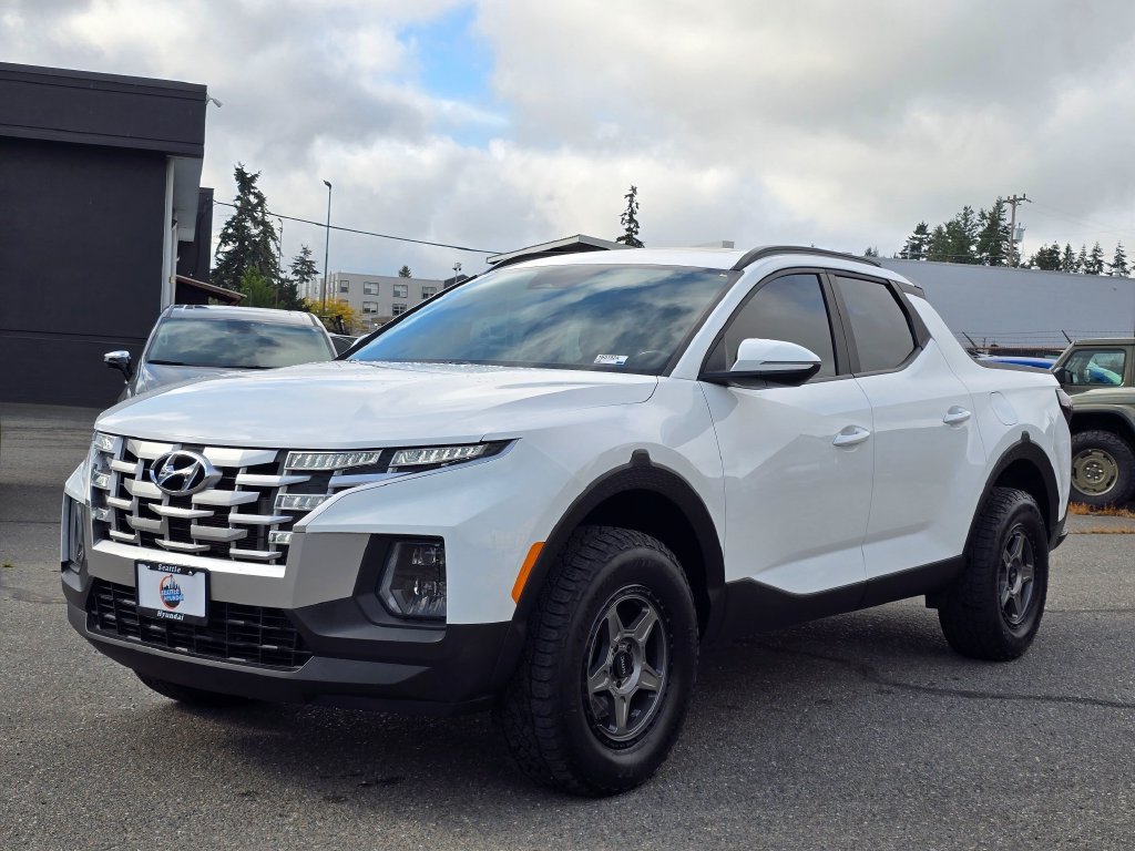 Used 2022 Hyundai Santa Cruz SEL Premium AWD/4WD image 3