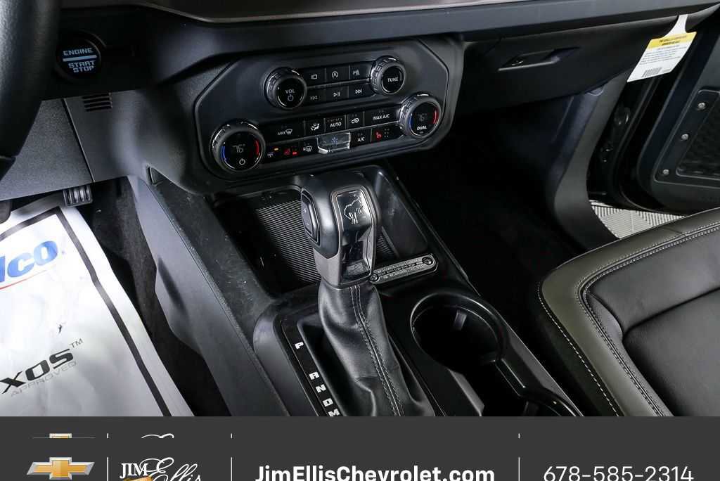 Used 2025 Ford Bronco Outer Banks image 18