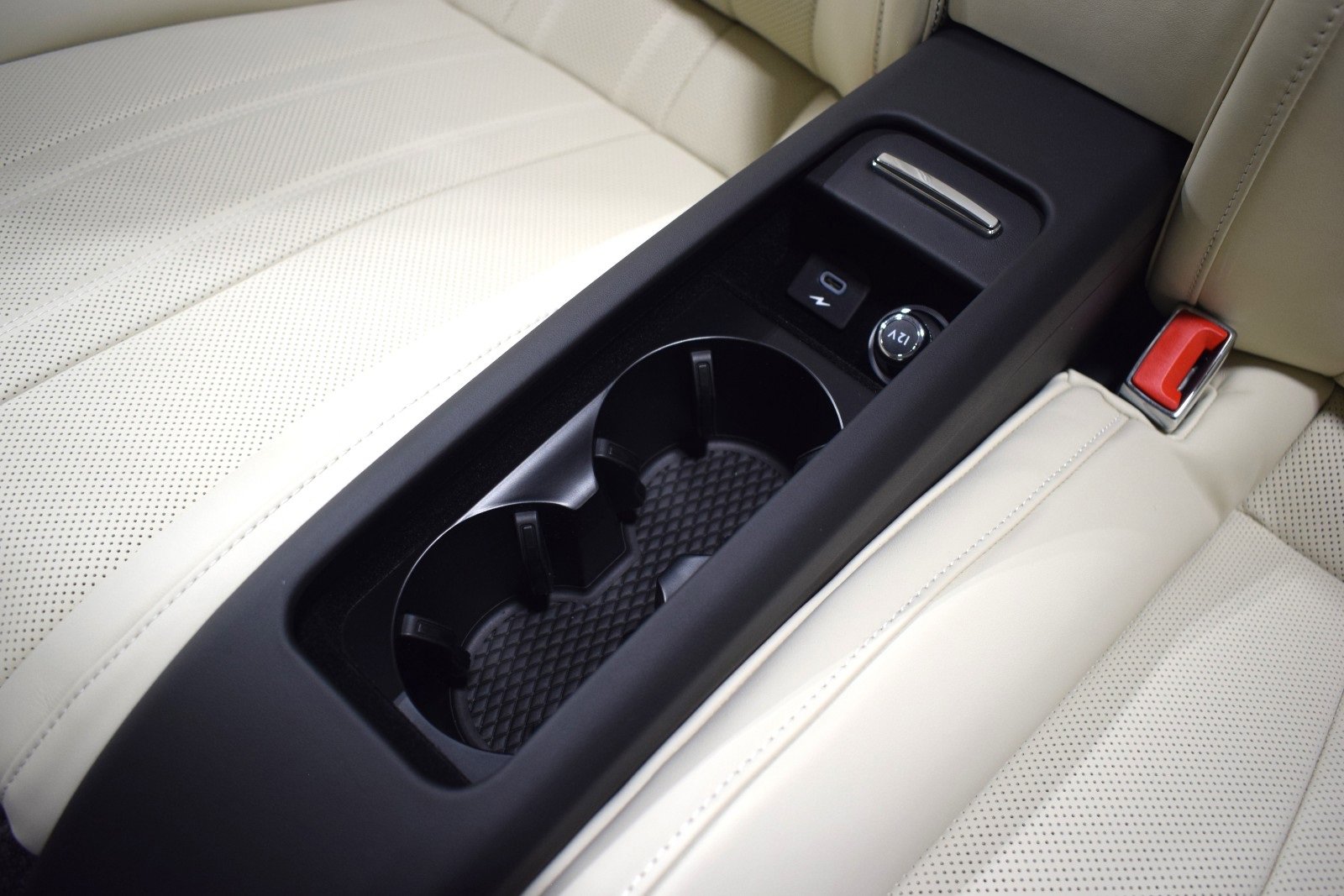 New 2025 Bentley Continental GTC image 21