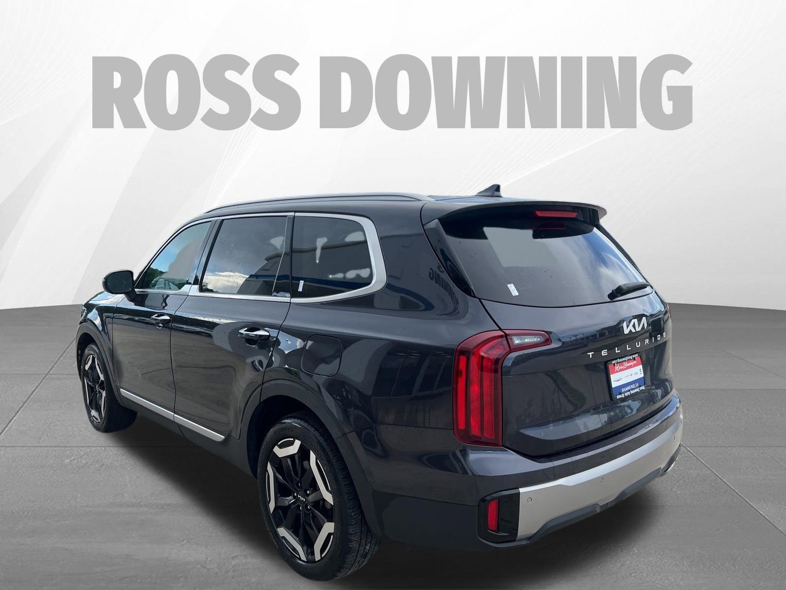 Used 2025 Kia Telluride S FWD image 6